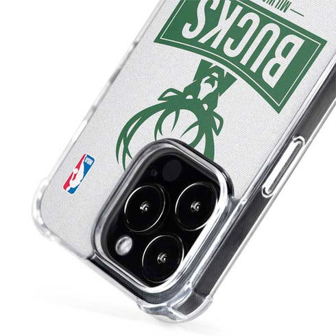 NBA Milwaukee Bucks Static iPhone 15 Pro Max MagSafe Case
