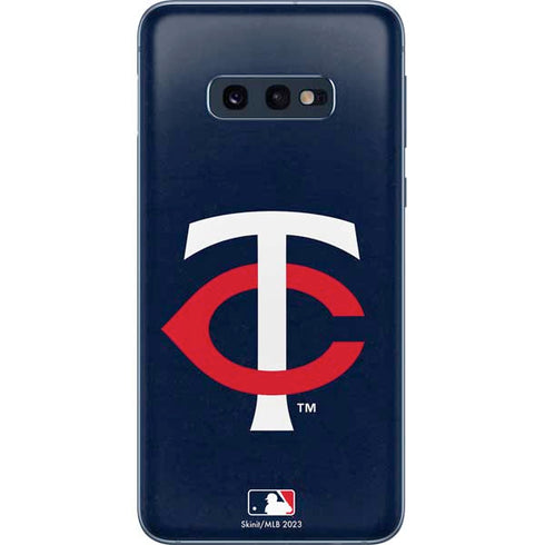 MLB Minnesota Twins - Solid Distressed Galaxy S10e Skin