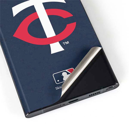 MLB Minnesota Twins - Solid Distressed Galaxy S22 Ultra Skin