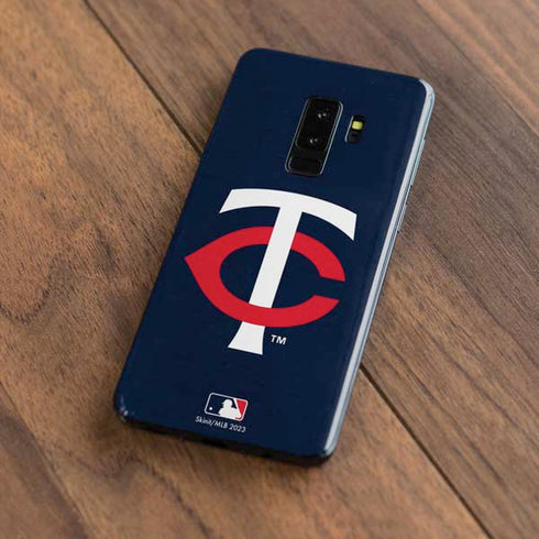 MLB Minnesota Twins - Solid Distressed Galaxy S9 Plus Skin