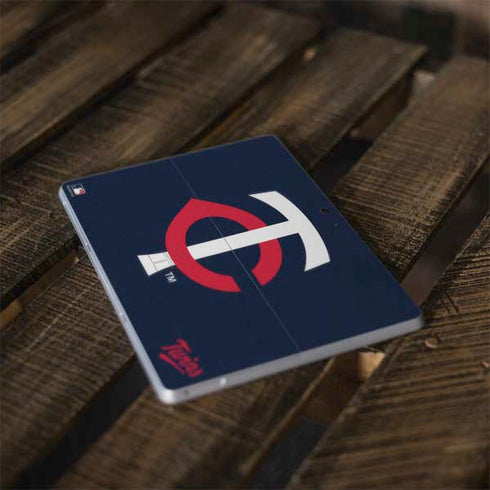 MLB Minnesota Twins - Solid Distressed Surface Go Skin