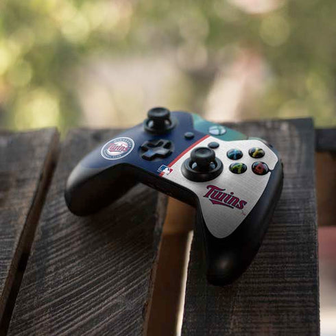 MLB Minnesota Twins Split Xbox One Controller Skin