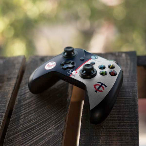 MLB Minnesota Twins Split Xbox One S Controller Skin
