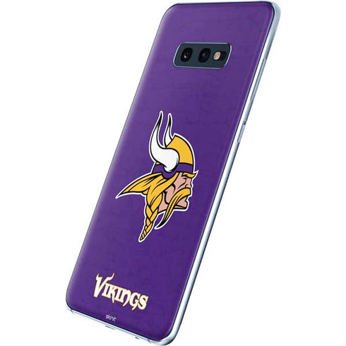 NFL Minnesota Vikings Distressed Galaxy S10e Skin