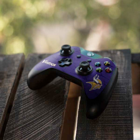 NFL Minnesota Vikings Distressed Xbox One Controller Skin