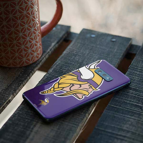 NFL Minnesota Vikings Retro Logo Galaxy S10e Skin