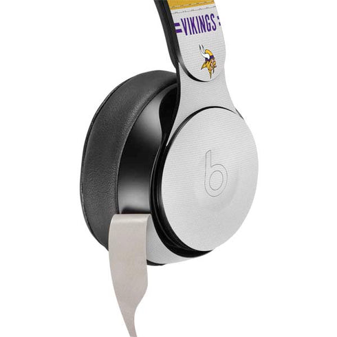 NFL Minnesota Vikings White Striped Beats Solo Pro Skin