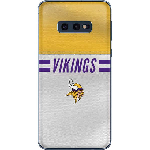 NFL Minnesota Vikings White Striped Galaxy S10e Skin