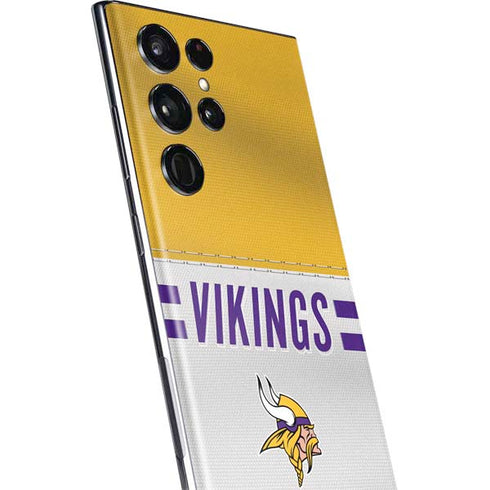 NFL Minnesota Vikings White Striped Galaxy S22 Ultra Skin