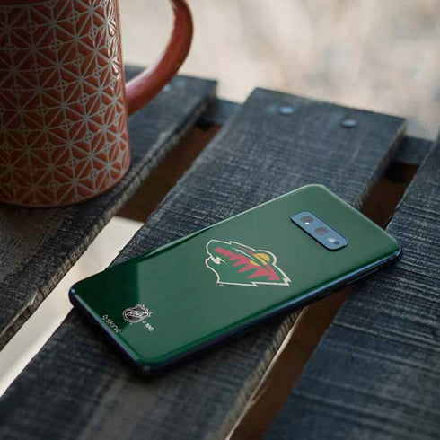 NHL Minnesota Wild Distressed Galaxy S10e Skin