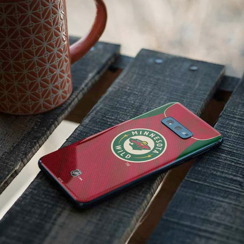 NHL Minnesota Wild Home Jersey Galaxy S10e Skin