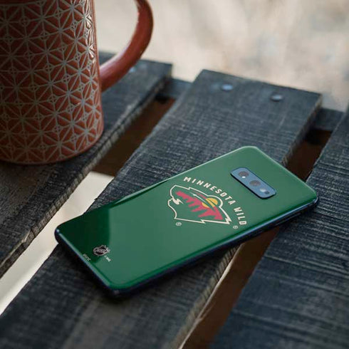 NHL Minnesota Wild Solid Background Galaxy S10e Skin