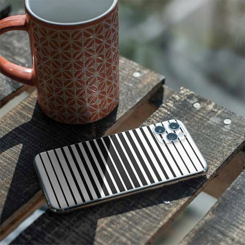 Modern Stripes iPhone 11 Pro Max Skin