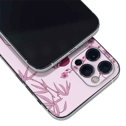 Disney Mulan Character Art iPhone 12 Pro Skin
