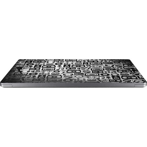 Music Pattern Universal Laptop 18in (14.6 x 10.6in) Skin