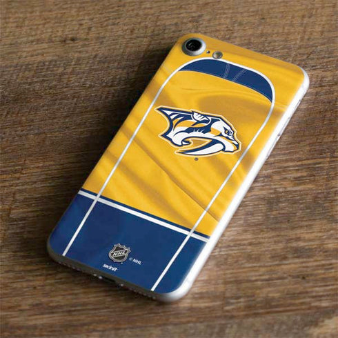 NHL Nashville Predators Jersey iPhone 7 Skin