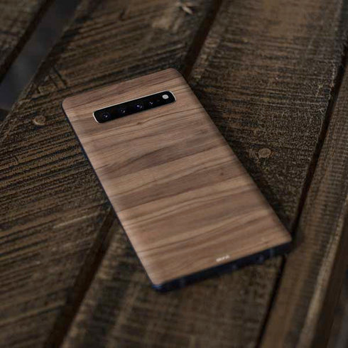 Natural Walnut Wood Galaxy S10 Plus Skin