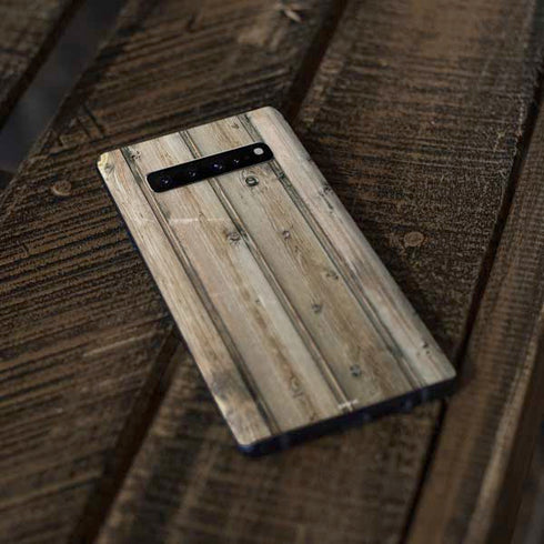 Natural Weathered Wood Galaxy S10 Skin
