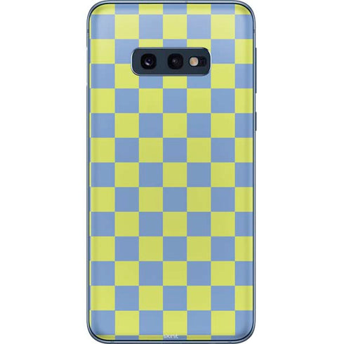 Neon Checkered Galaxy S10e Skin