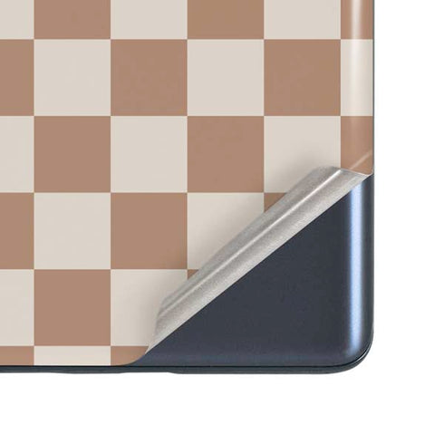Neutral Checkered Galaxy S20 Fan Edition Skin