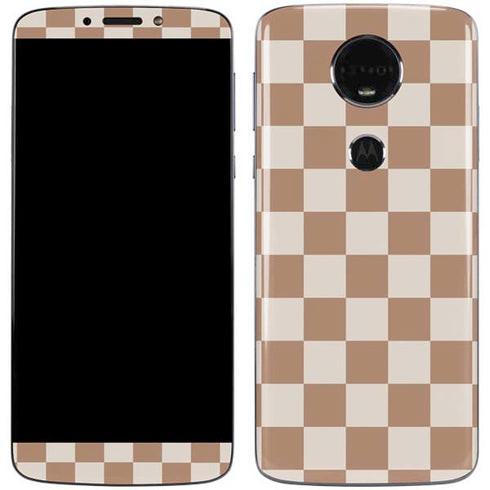Neutral Checkered Moto E5 Plus Skin
