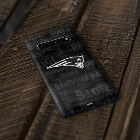 NFL New England Patriots Black & White Galaxy S10 Plus Skin