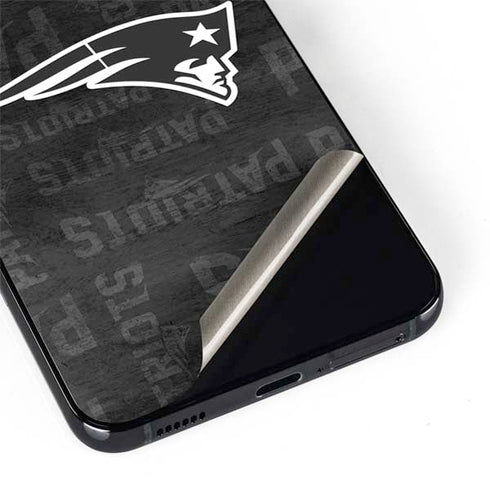 NFL New England Patriots Black & White Galaxy S22 Skin