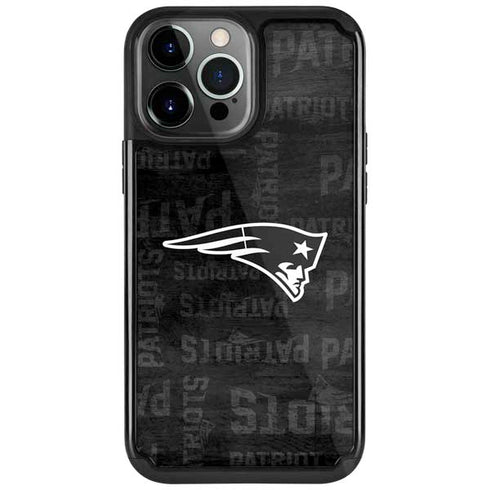 NFL New England Patriots Black & White iPhone 13 Pro Cargo Case