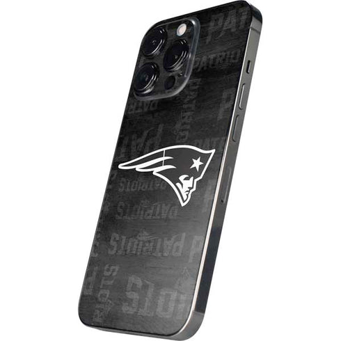 NFL New England Patriots Black & White iPhone 14 Pro Skin