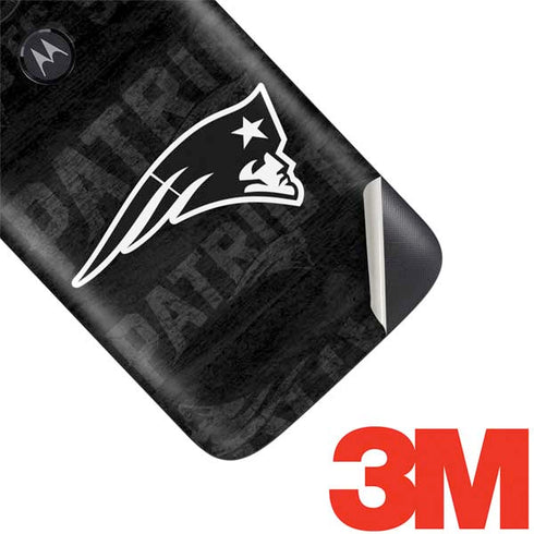 NFL New England Patriots Black & White Moto E5 Play Skin
