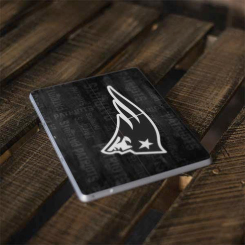 NFL New England Patriots Black & White Surface Go Skin
