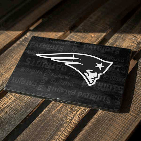 NFL New England Patriots Black & White Surface Pro 6 Skin