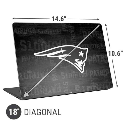 NFL New England Patriots Black & White Universal Laptop 18in (14.6 x 10.6in) Skin