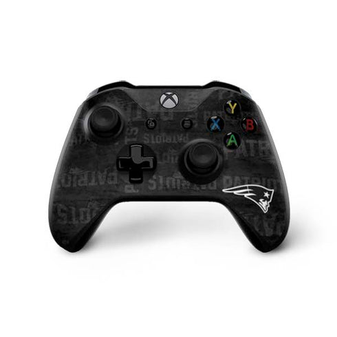 NFL New England Patriots Black & White Xbox One X Bundle Skin