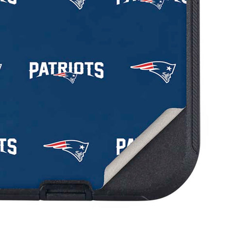 NFL New England Patriots Blitz Series Otterbox Defender iPhone Skin