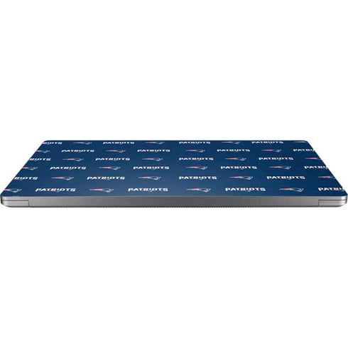 NFL New England Patriots Blitz Series Universal Laptop 17in (13.8 x 10in) Skin
