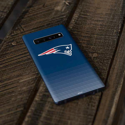 NFL New England Patriots Breakaway Galaxy S10 Plus Skin