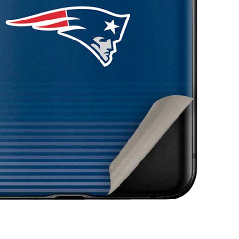 NFL New England Patriots Breakaway Galaxy Z Flip Skin