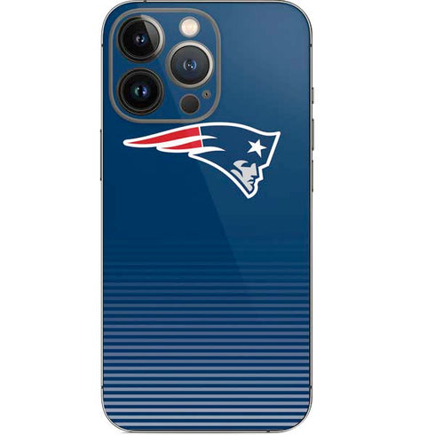 NFL New England Patriots Breakaway iPhone 14 Pro Skin