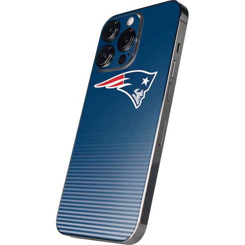 NFL New England Patriots Breakaway iPhone 14 Pro Skin