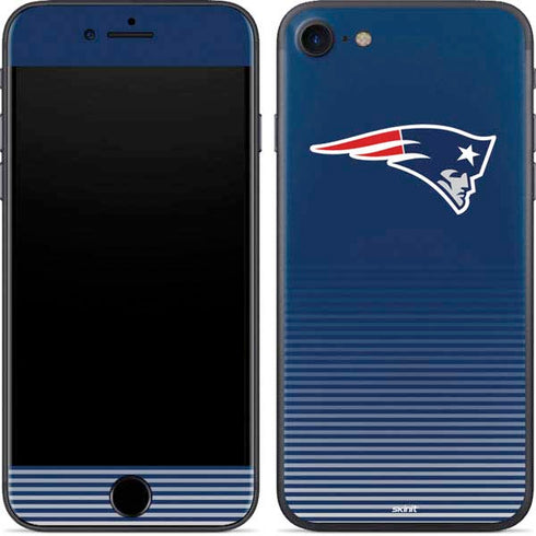 NFL New England Patriots Breakaway iPhone 7 Skin