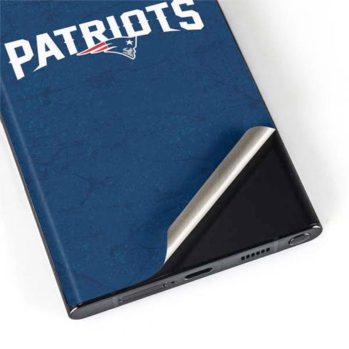 NFL New England Patriots Distressed Galaxy S22 Ultra Skin
