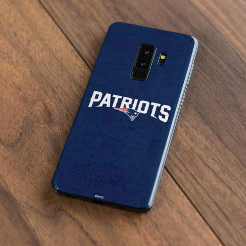 NFL New England Patriots Distressed Galaxy S9 Plus Skin