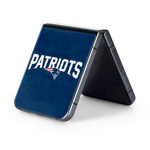 NFL New England Patriots Distressed Galaxy Z Flip5 5G Skin