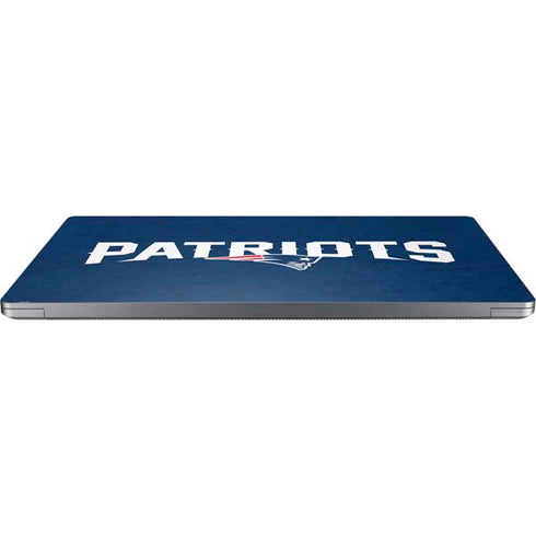 NFL New England Patriots Distressed Universal Laptop 18in (14.6 x 10.6in) Skin