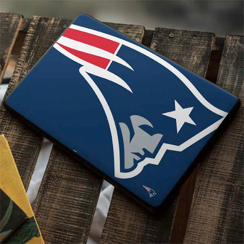 NFL New England Patriots Large Logo Google Pixelbook Go Skin