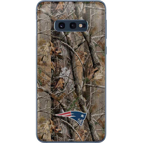 NFL New England Patriots Realtree AP Camo Galaxy S10e Skin