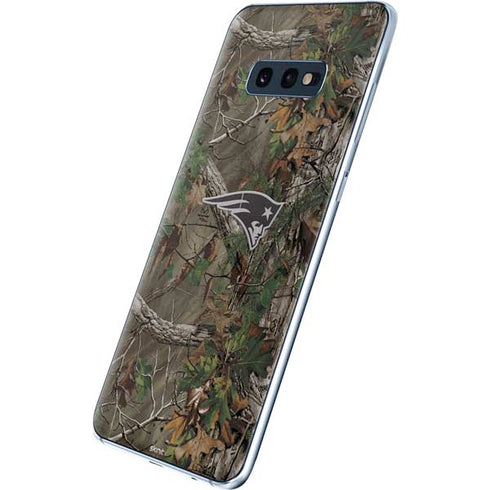 NFL New England Patriots Realtree Xtra Green Camo Galaxy S10e Skin
