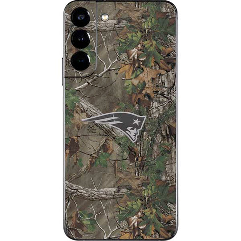NFL New England Patriots Realtree Xtra Green Camo Galaxy S22 Plus Skin