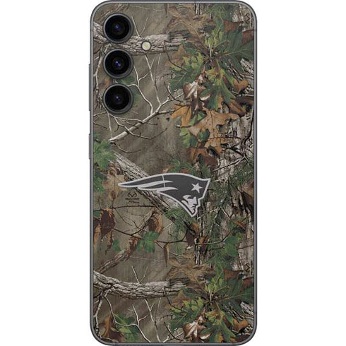 NFL New England Patriots Realtree Xtra Green Camo Galaxy S23 FE Skin